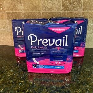 Bundle of 3 pucks of Pads